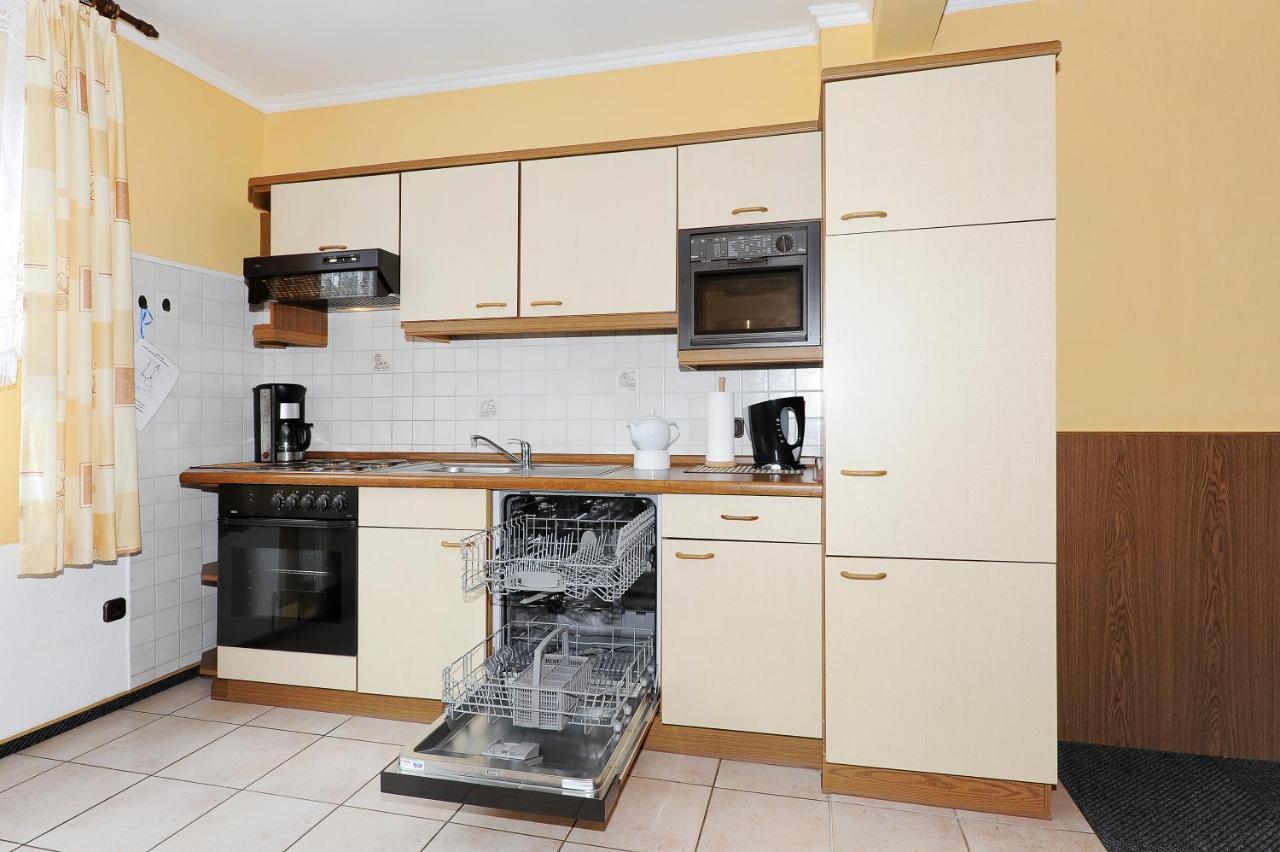 Friesenmeer Ferienwohnung Eins Бензерзиль Экстерьер фото